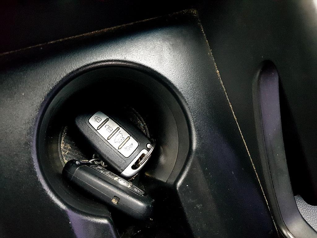 KIA Sportage 2013 Plateado - Importación desde Corea - HF Imports Iquique - Foto 13