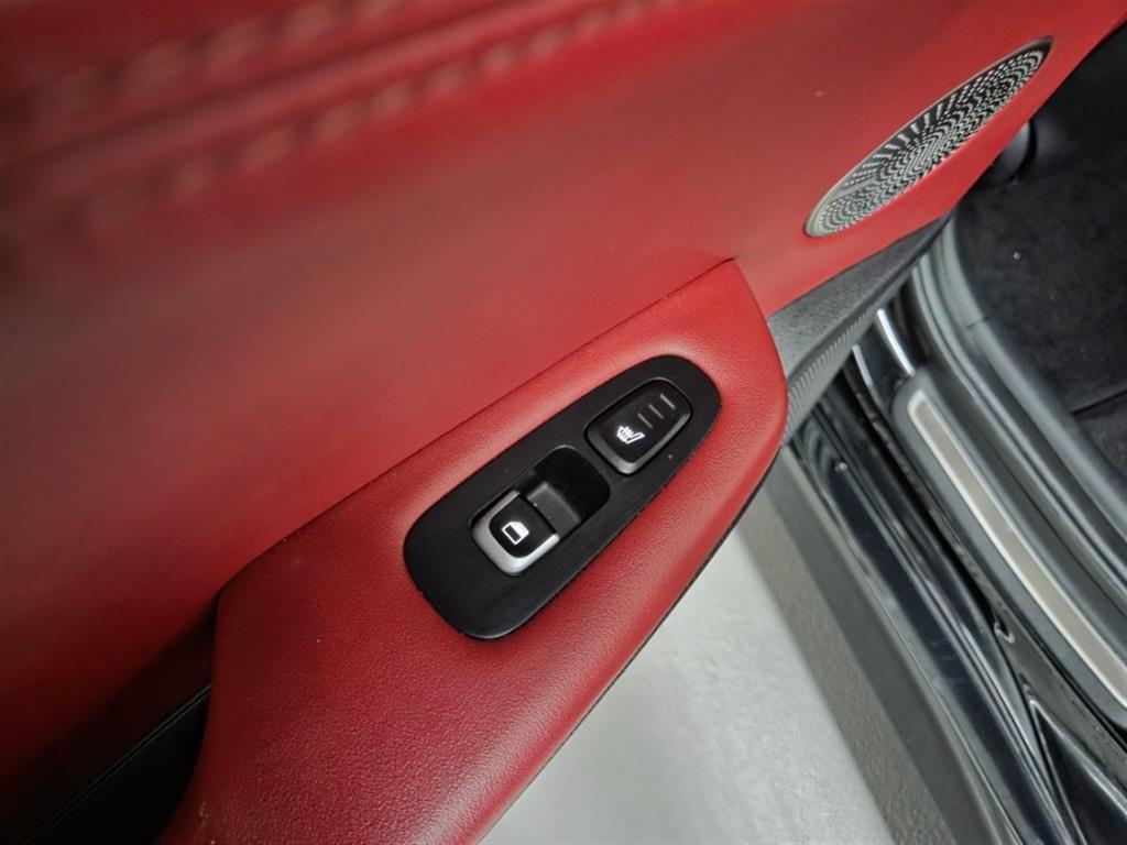 KIA Stinger - Vista 10