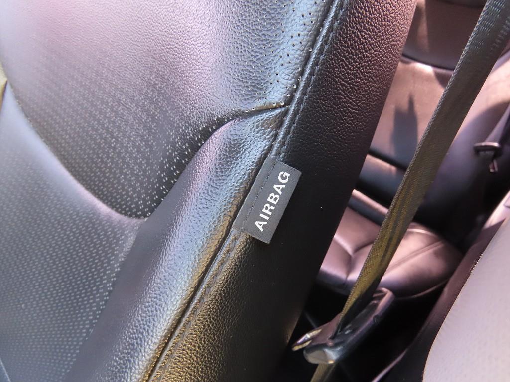 HYUNDAI Avante 2016 Blanco - Importación desde Corea - HF Imports Iquique - Foto 18