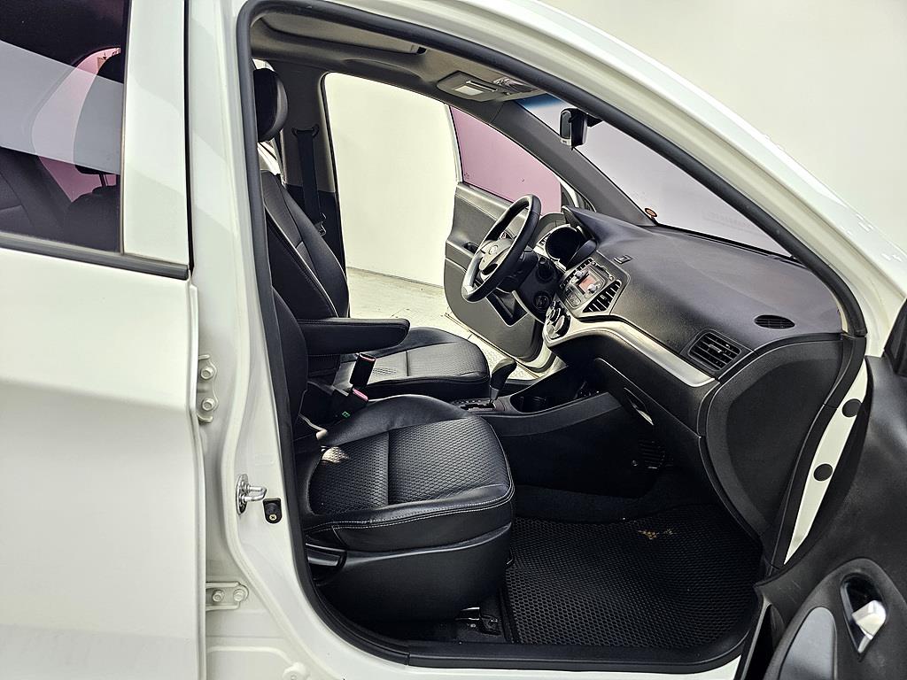 KIA Morning - Vista 11