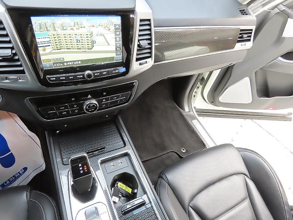 Ssangyong Rexton 2021 Blanco - Importación desde Corea - HF Imports Iquique - Foto 7