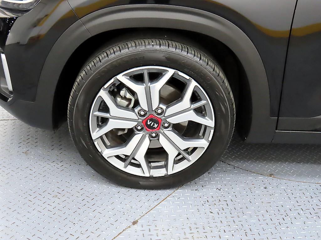 KIA Seltos 2020 Negro - Importación desde Corea - HF Imports Iquique - Foto 20