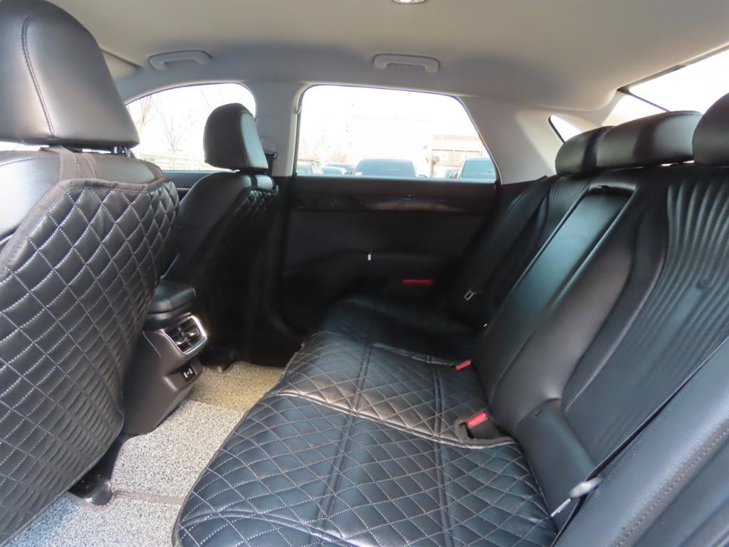 HYUNDAI Grandeur - Vista 11