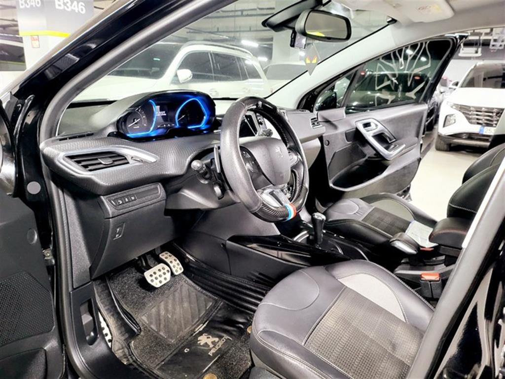 Peugeot 2008 - Vista 9