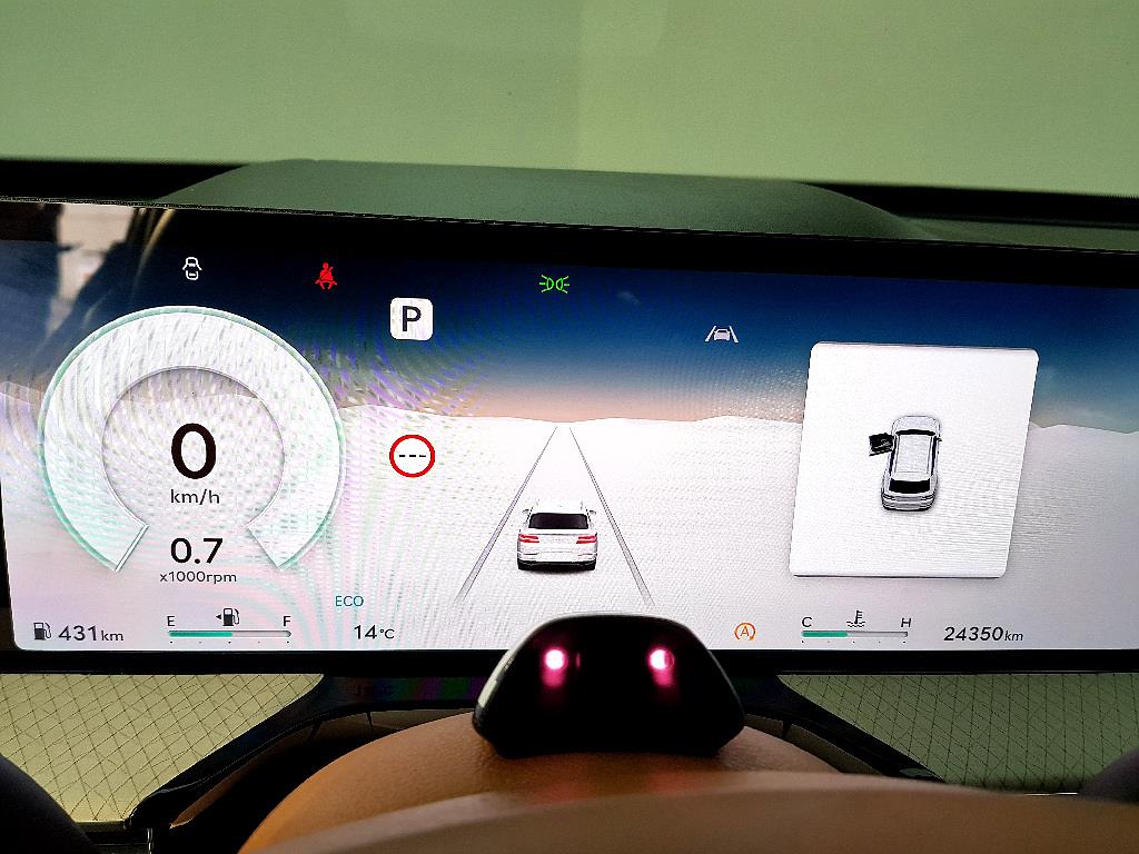 Genesis GV80 - Vista 7