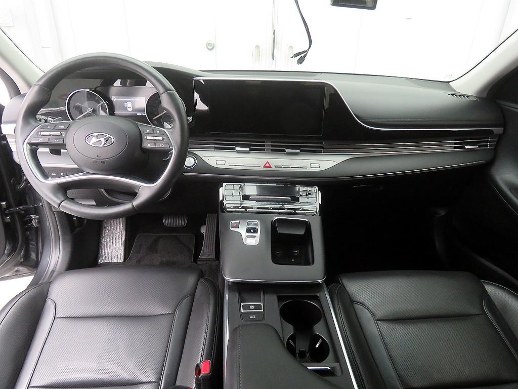 HYUNDAI Grandeur - Vista 8