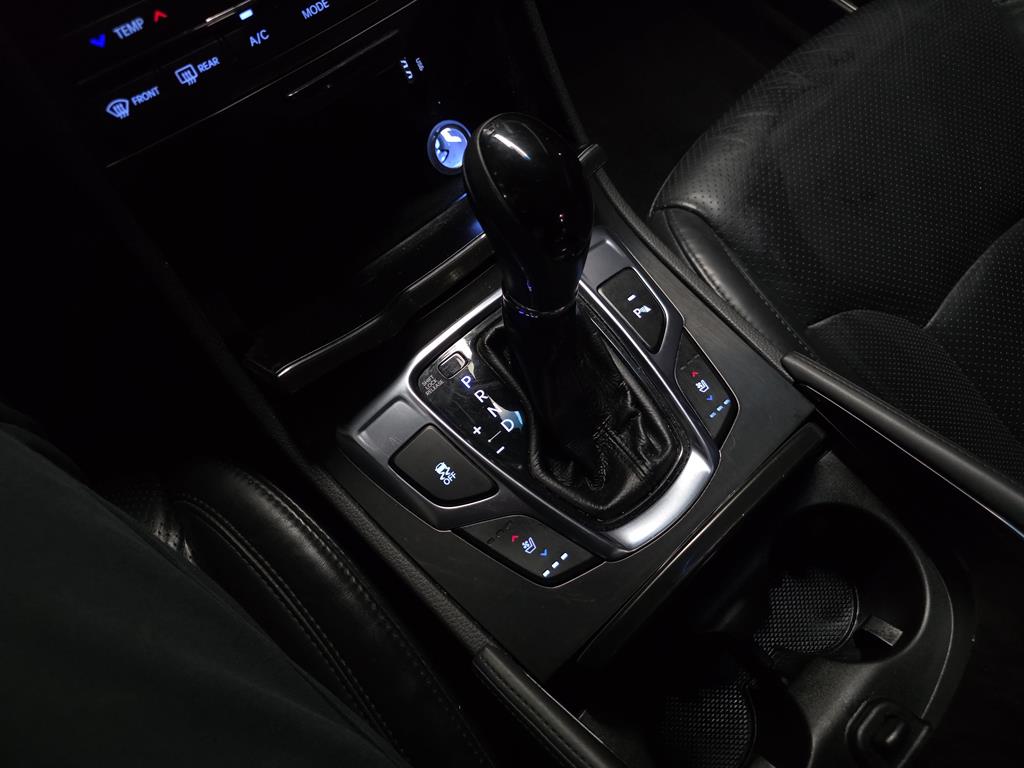 HYUNDAI Grandeur - Vista 10