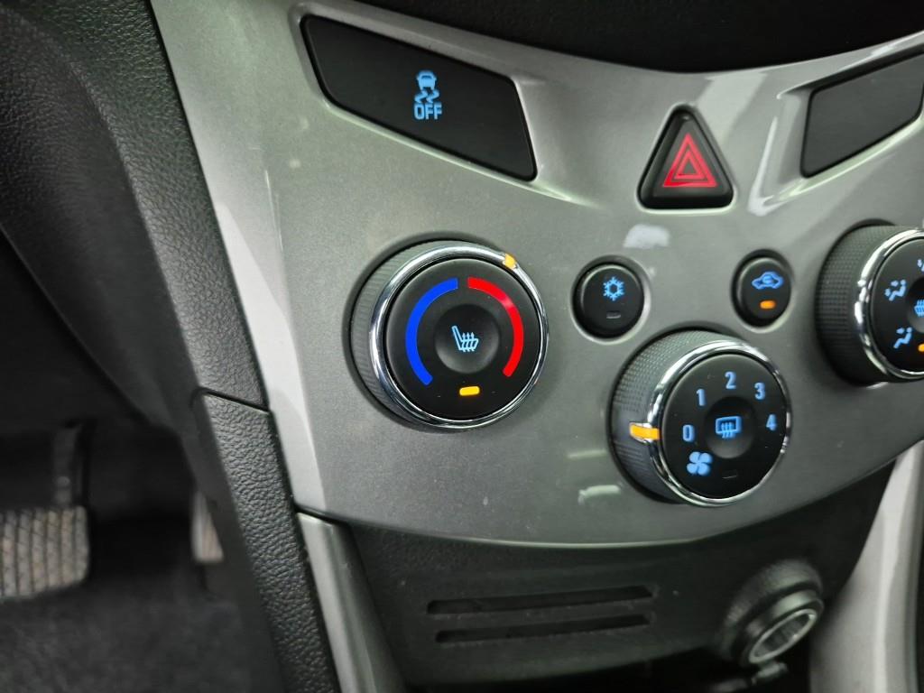 Chevrolet Trax 2015 Blanco - Importación desde Corea - HF Imports Iquique - Foto 16