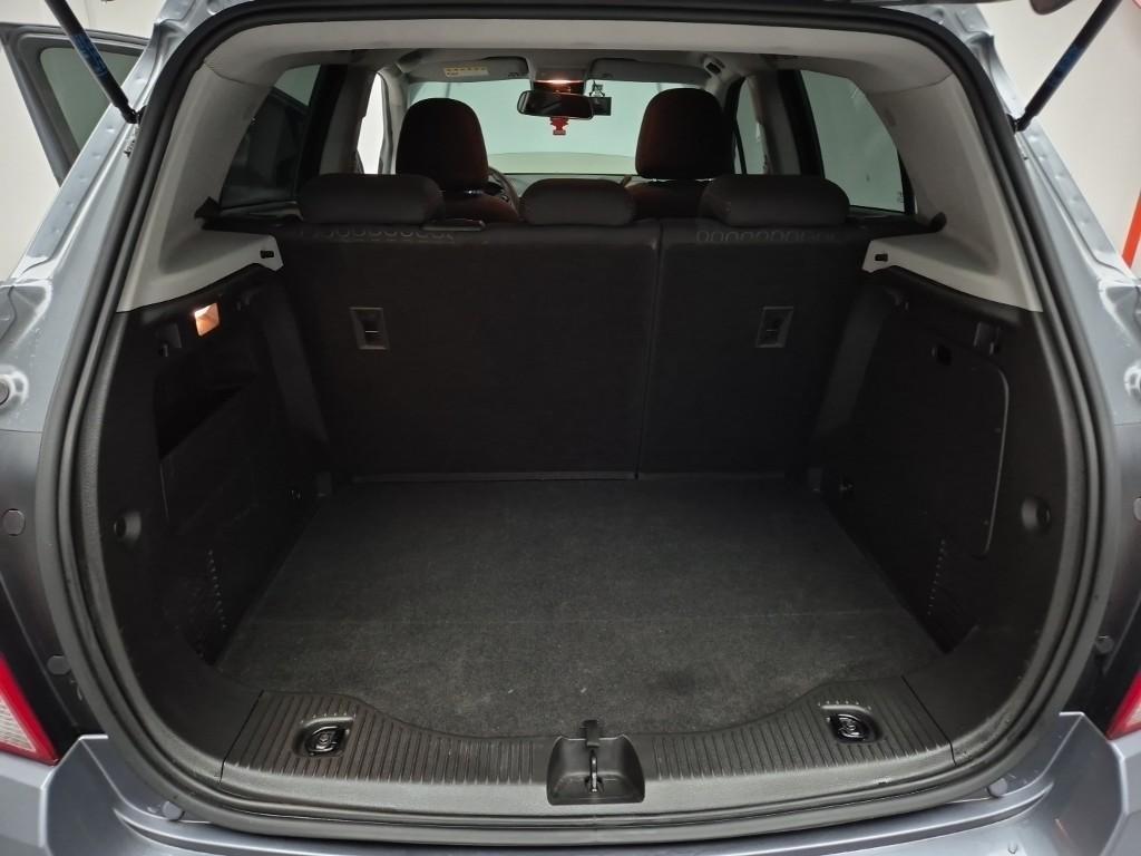 Chevrolet Trax 2019 Gris - Importación desde Corea - HF Imports Iquique - Foto 17