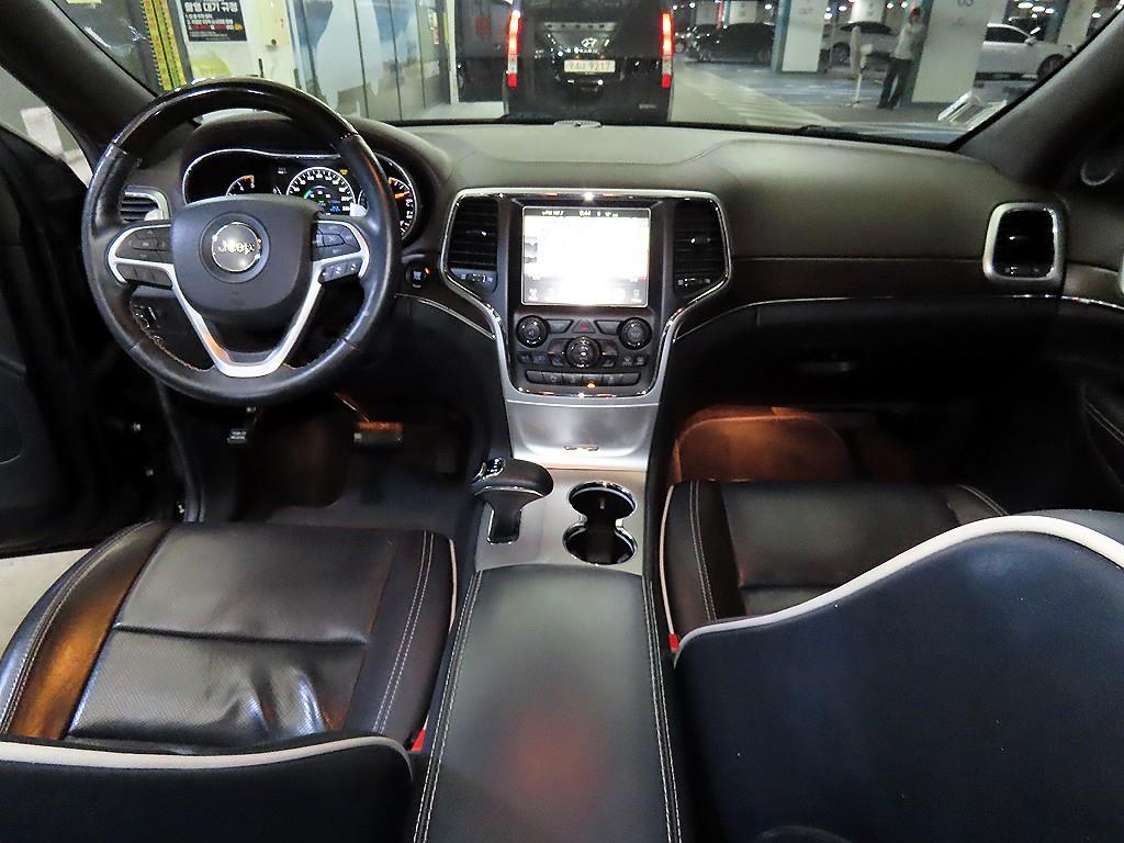 Jeep Cherokee - Vista 10