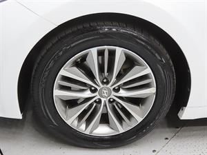 HYUNDAI Grandeur - Vista 10