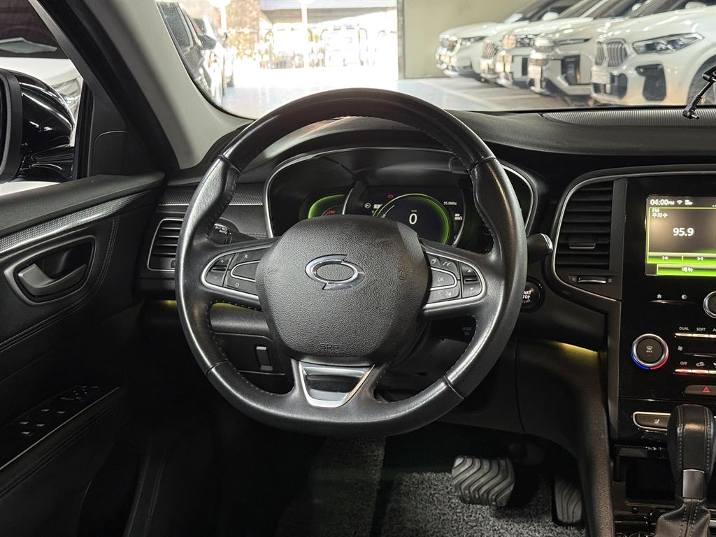 SAMSUNG SM6 - Vista 9