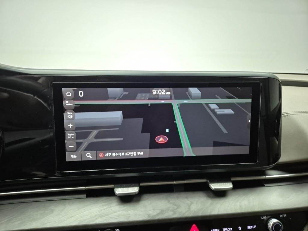 KIA Carnival - Vista 10