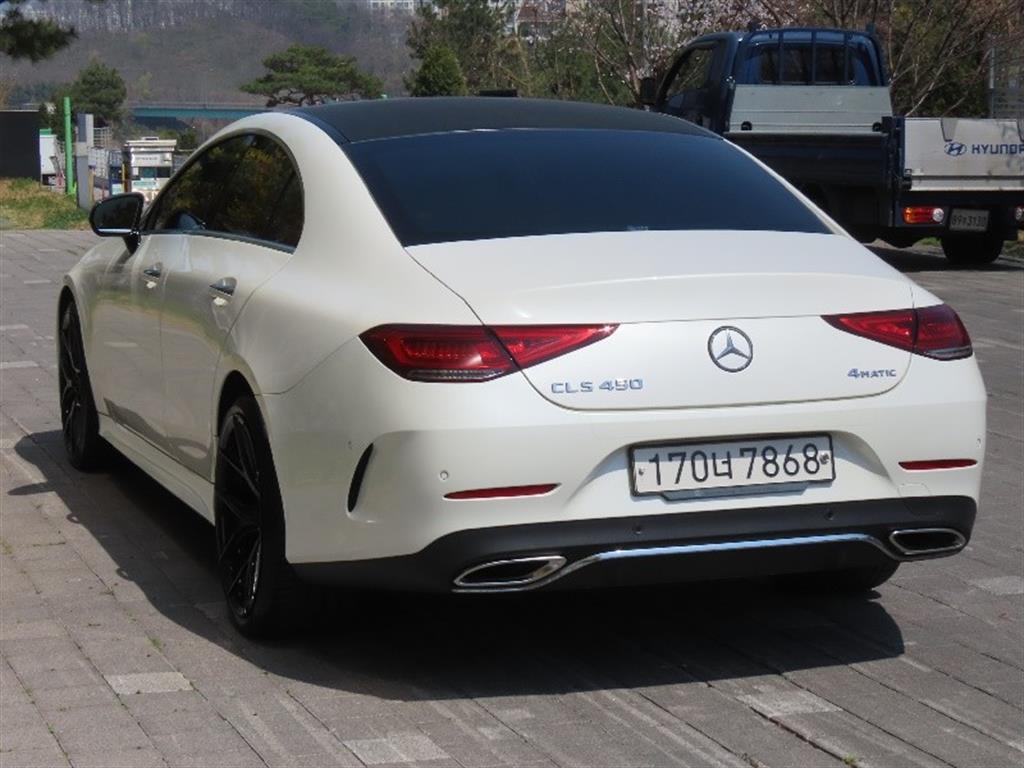 Mercedes Benz CLS Class - Vista 7