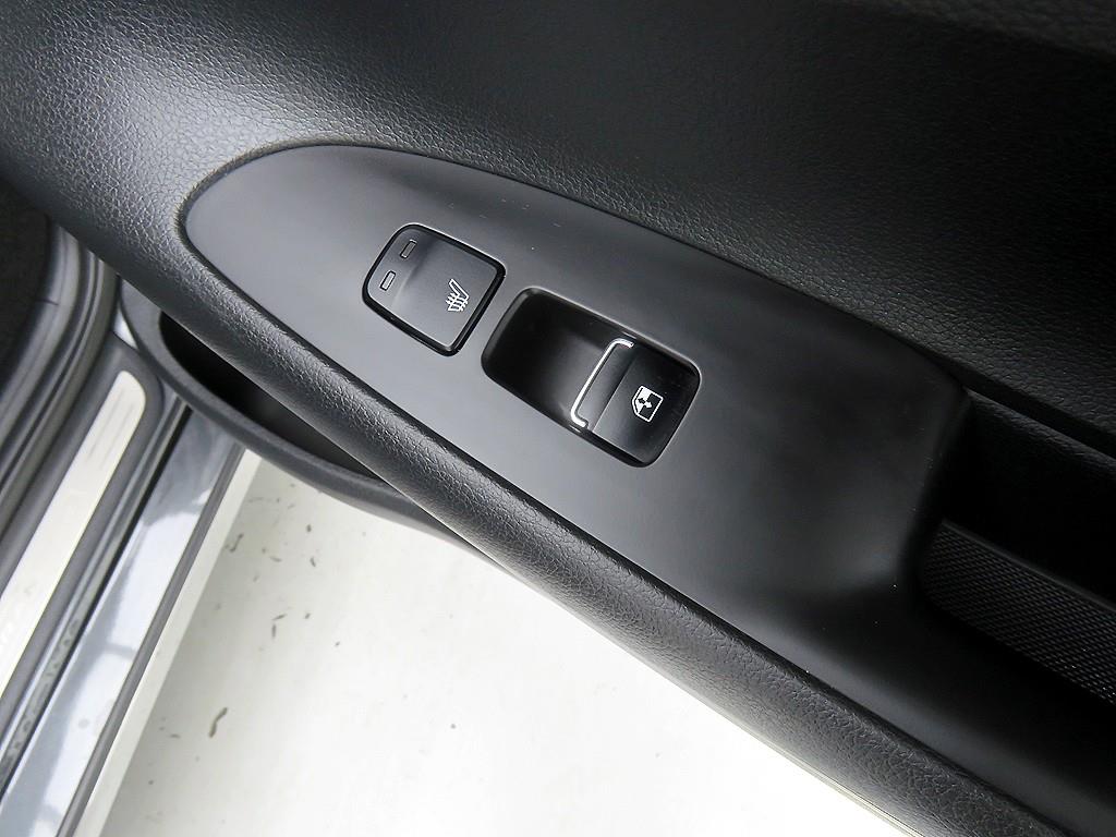 HYUNDAI Grandeur - Vista 10