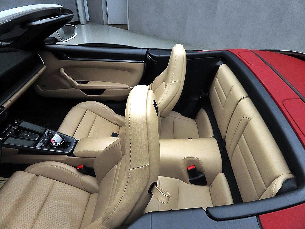 Porsche 911 - Vista 6