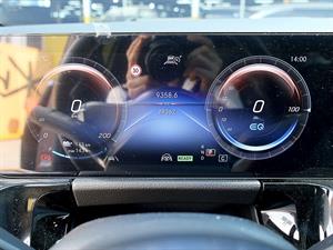 Mercedes Benz EQA - Vista 10