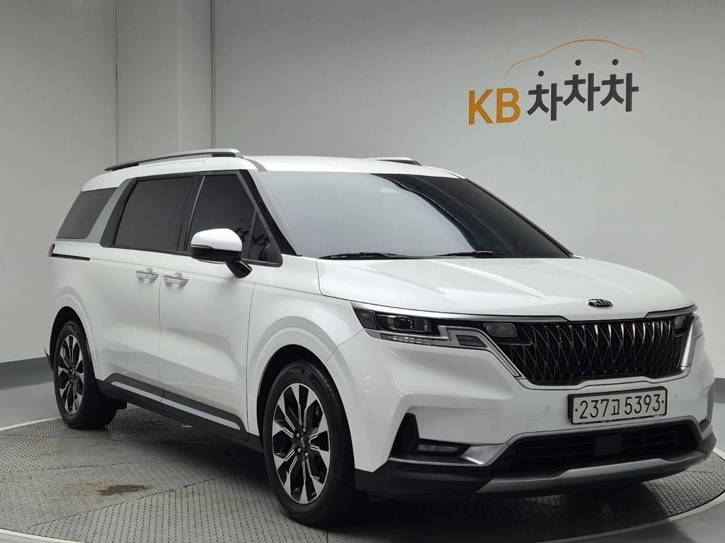 KIA Carnival - Vista 4