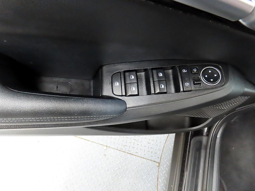 KIA Seltos - Vista 11