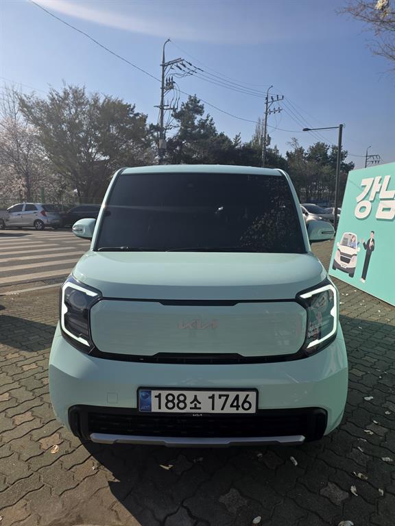 KIA Ray 2023 Verde - Importación desde Corea - HF Imports Iquique - Foto 1