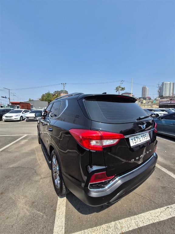 Ssangyong Rexton - Vista 8