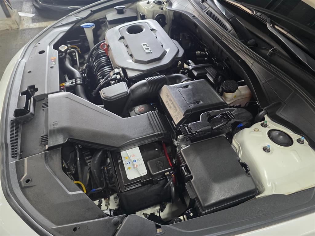 HYUNDAI Grandeur - Vista 4