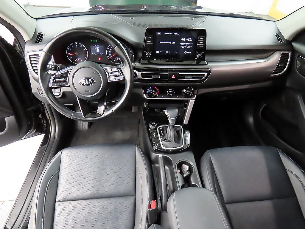 KIA Seltos - Vista 7