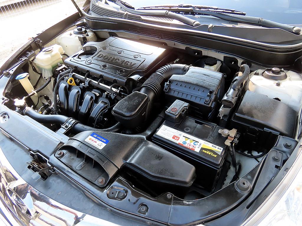 HYUNDAI Sonata 2011 Blanco - Importación desde Corea - HF Imports Iquique - Foto 19