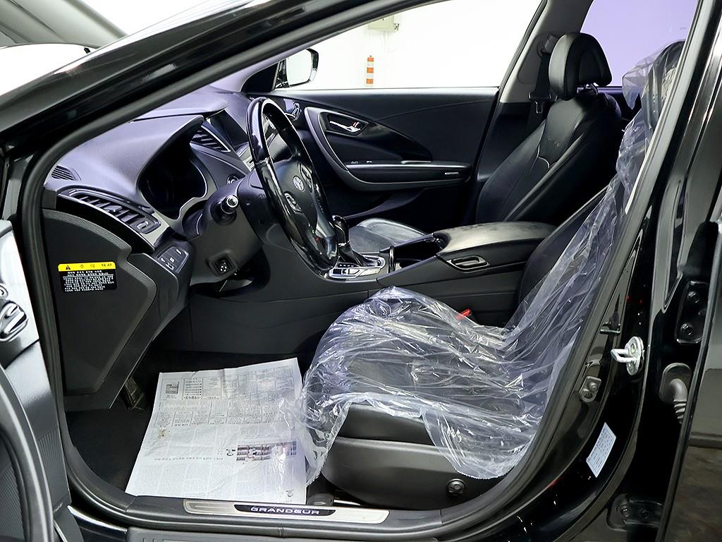 HYUNDAI Grandeur 2015 Negro - Importación desde Corea - HF Imports Iquique - Foto 11