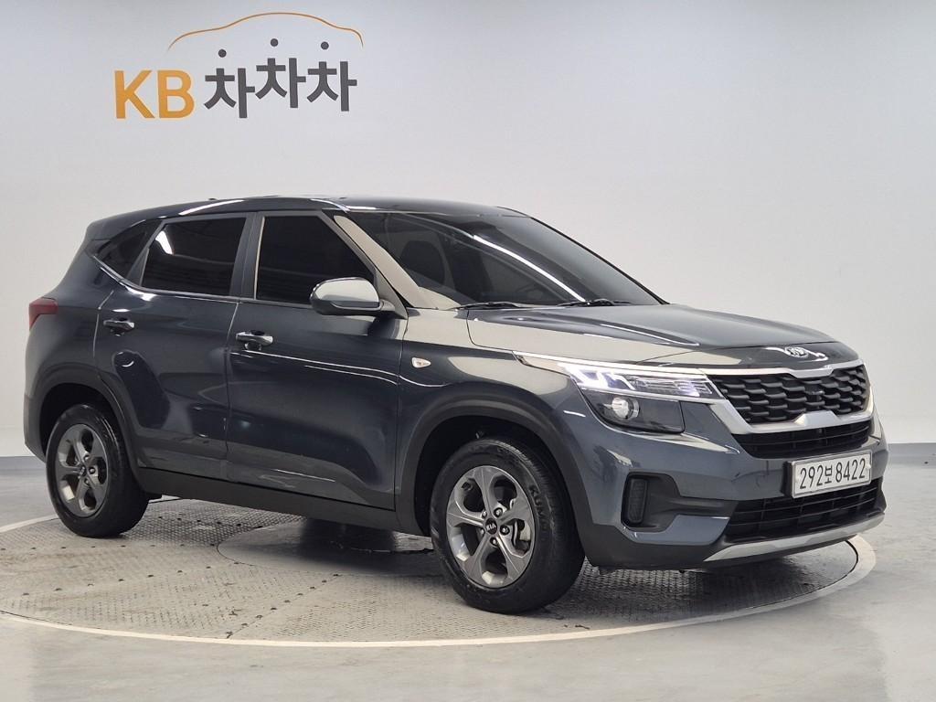 KIA Seltos - Vista 4