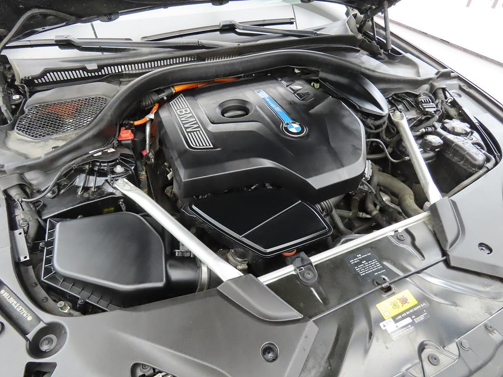 BMW 5 Series 2020 Negro - Importación desde Corea - HF Imports Iquique - Foto 19