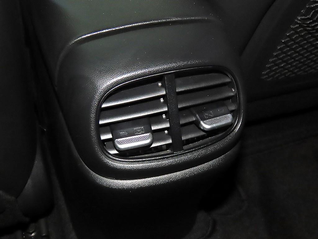 HYUNDAI Avante 2023 Blanco - Importación desde Corea - HF Imports Iquique - Foto 13