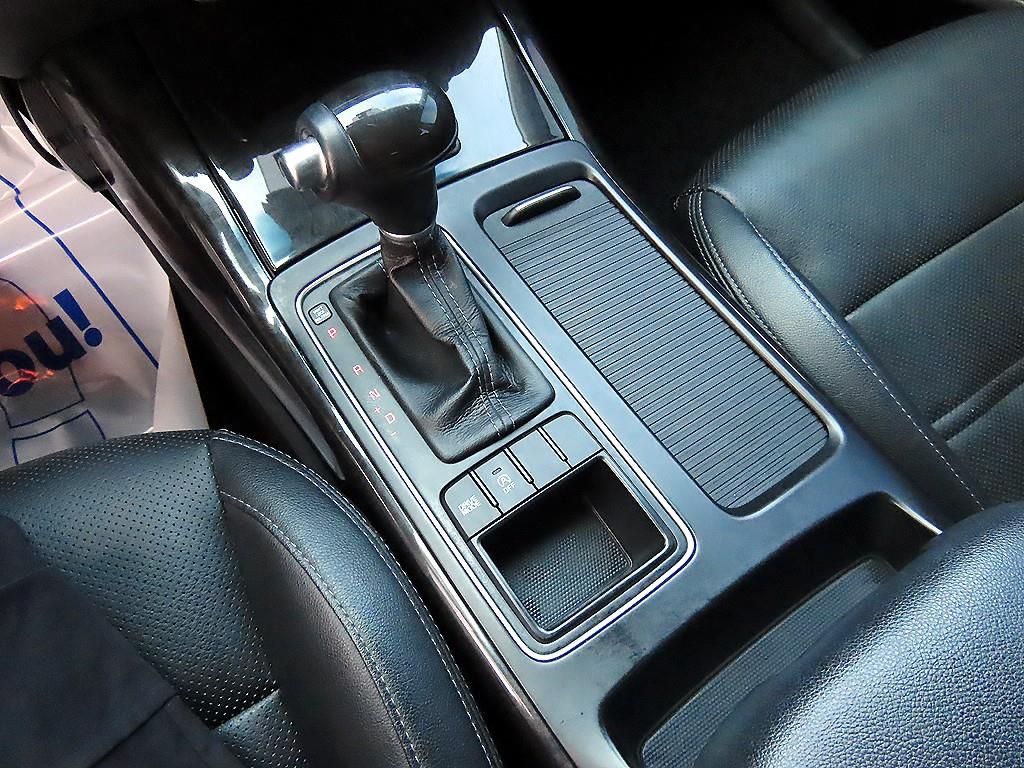 KIA Sorento - Vista 10