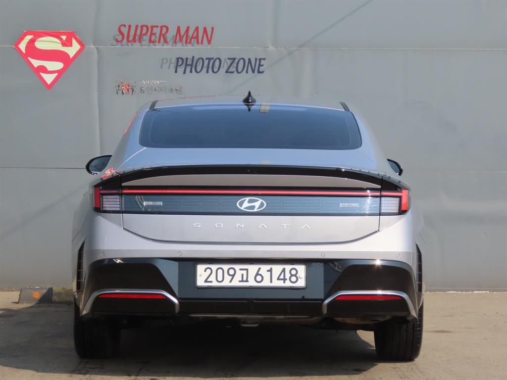 HYUNDAI Sonata - Vista 7