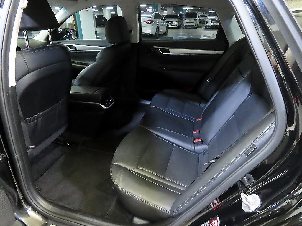 HYUNDAI Grandeur - Vista 7