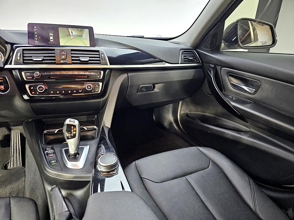 BMW 3 series - Vista 10