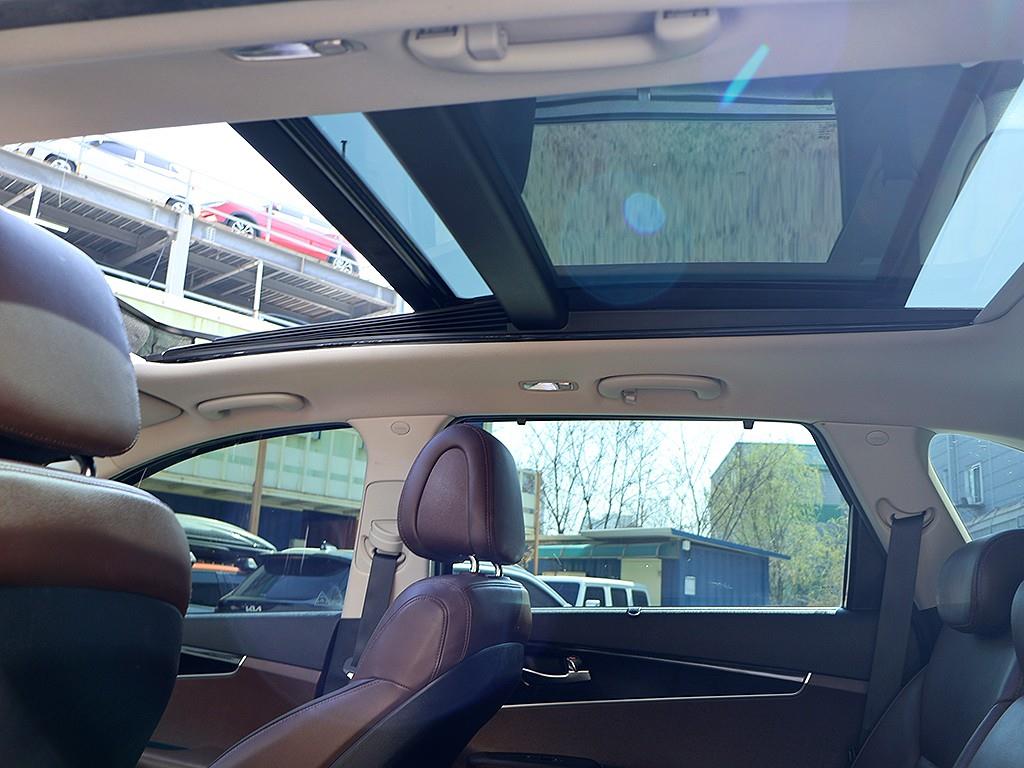 KIA Sorento 2015 Gris - Importación desde Corea - HF Imports Iquique - Foto 13