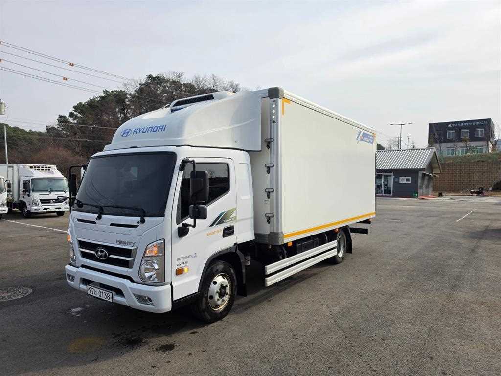 medium and large cargo truck - Vista 3