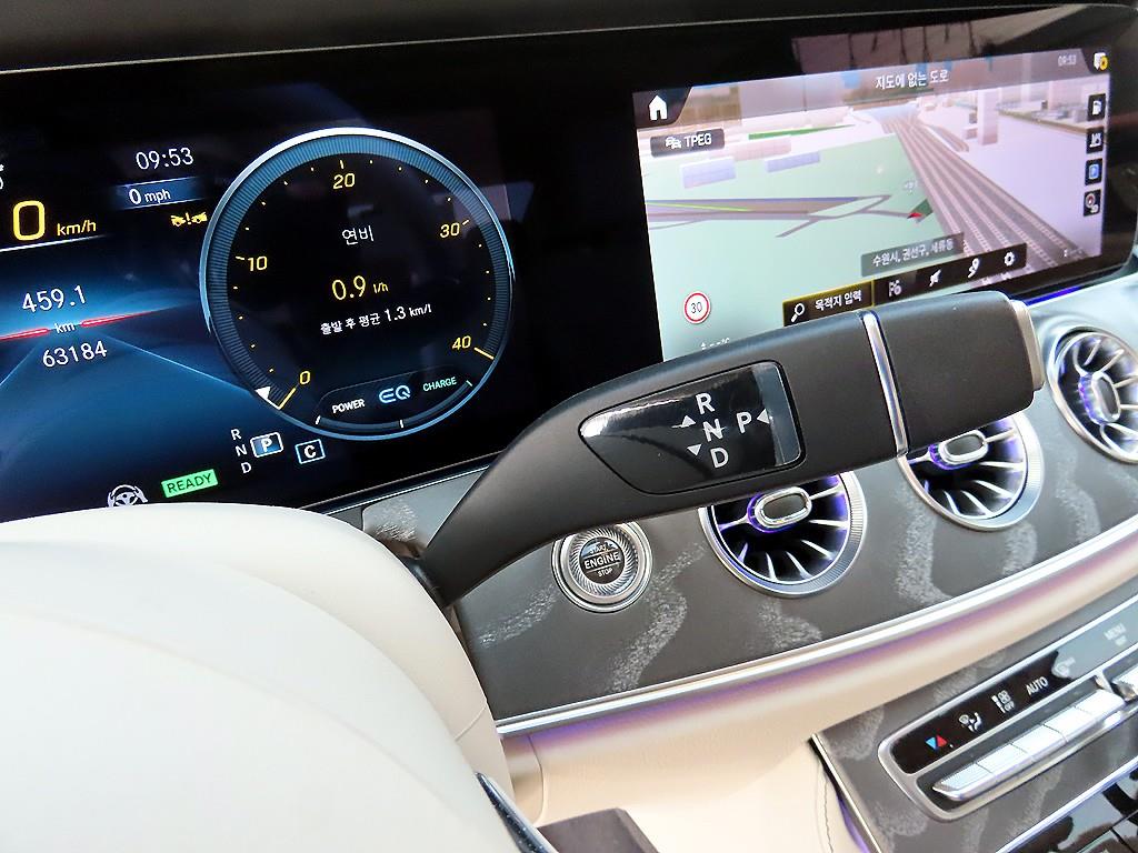 Mercedes Benz CLS Class - Vista 11