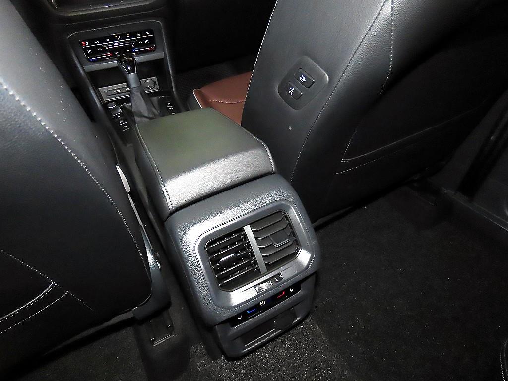 Volkswagen Tiguan 2022 Blanco - Importación desde Corea - HF Imports Iquique - Foto 14
