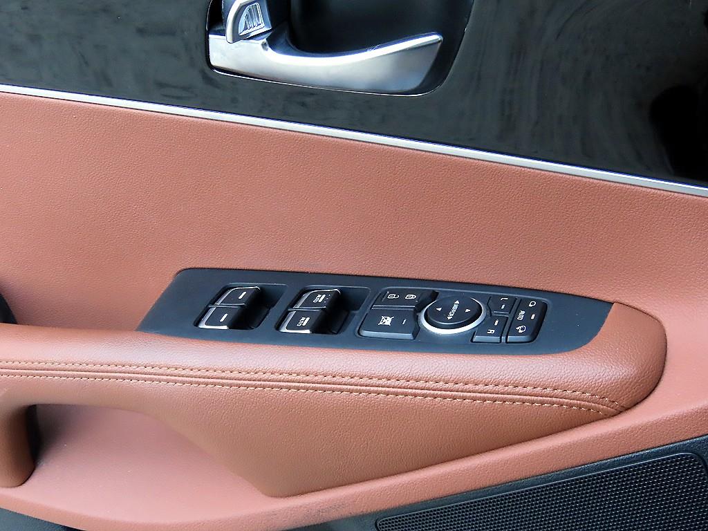 KIA Sorento - Vista 11