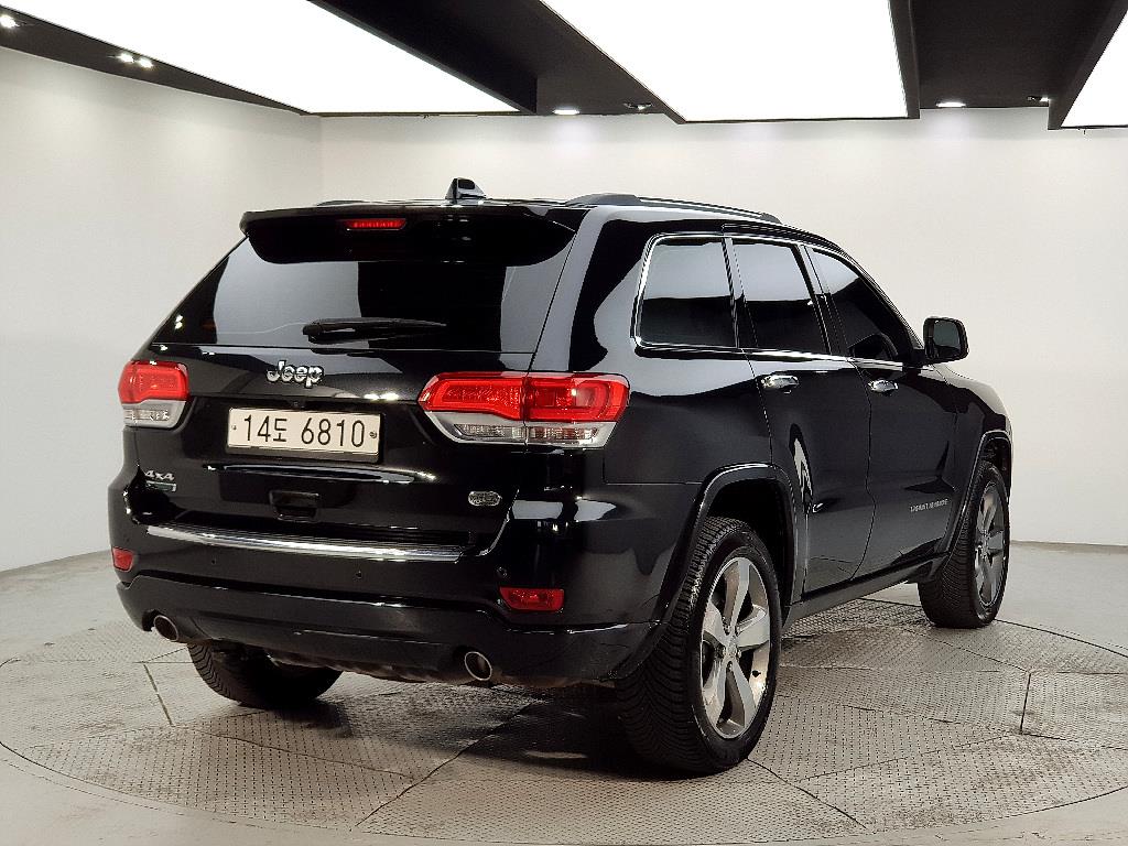 Jeep Cherokee - Vista 4