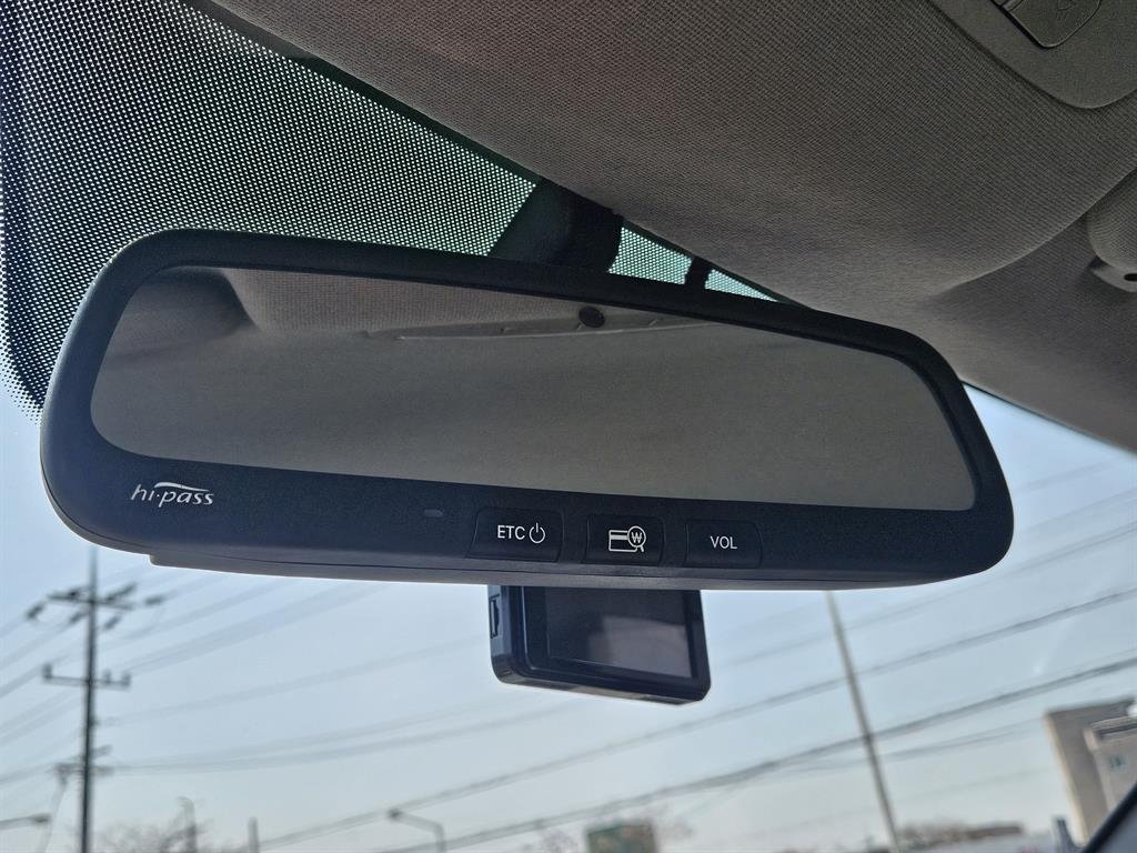 HYUNDAI Starex - Vista 12