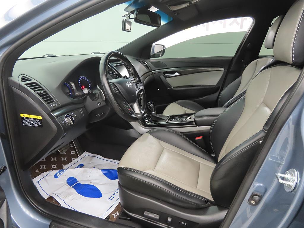 HYUNDAI i40 - Vista 5