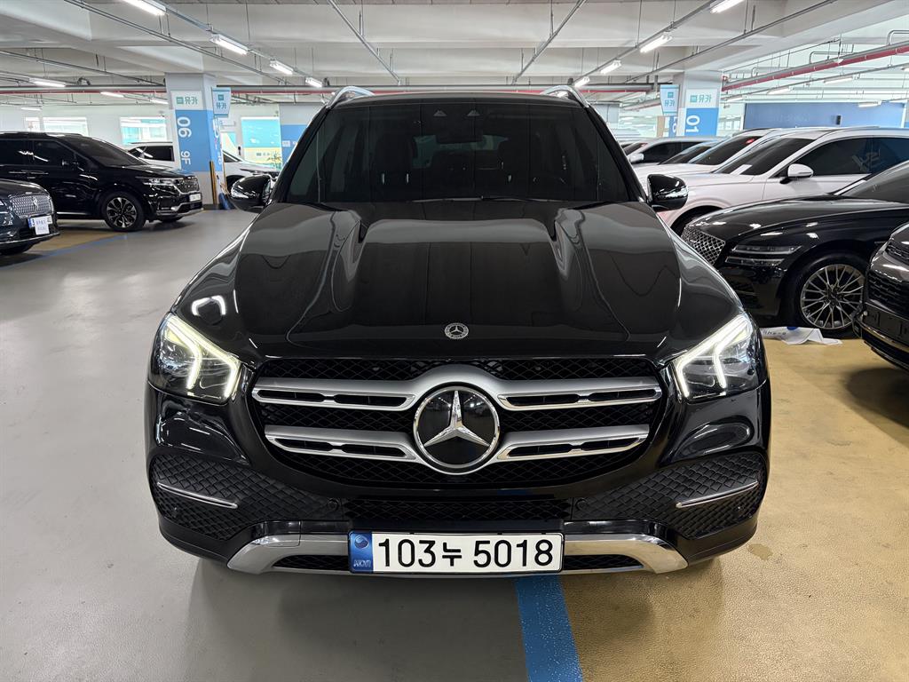 Mercedes Benz GLE Class - Vista 2