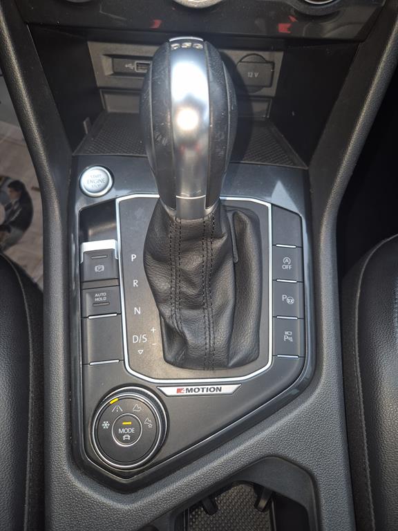 Volkswagen Tiguan 2018 Gris - Importación desde Corea - HF Imports Iquique - Foto 15