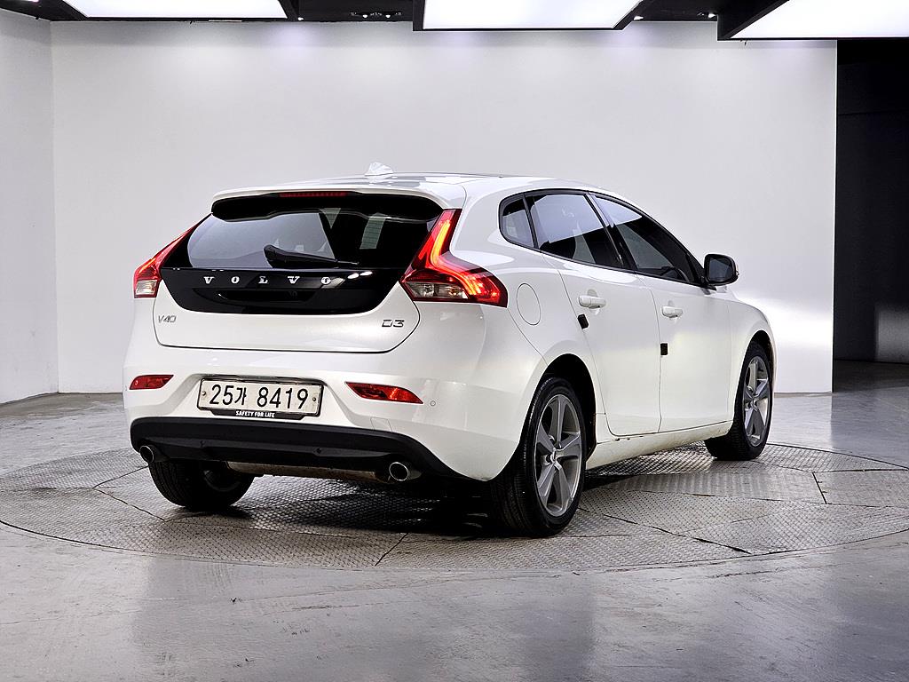 Volvo V40 - Vista 4