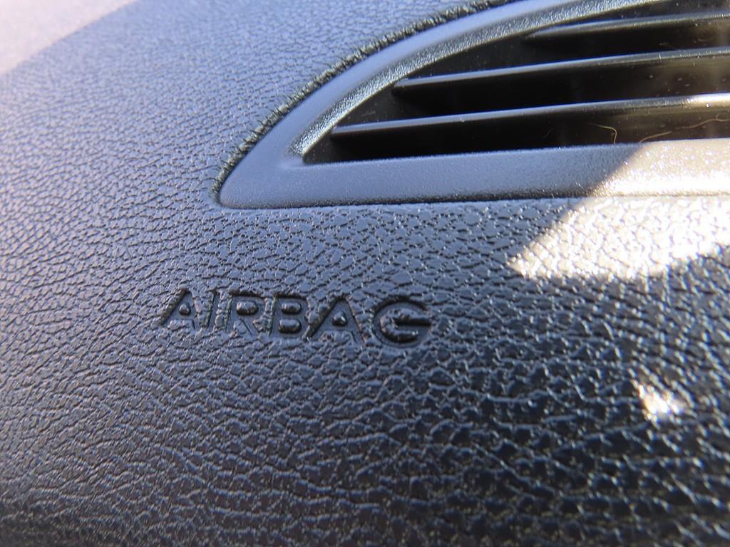 HYUNDAI Avante 2016 Blanco - Importación desde Corea - HF Imports Iquique - Foto 17