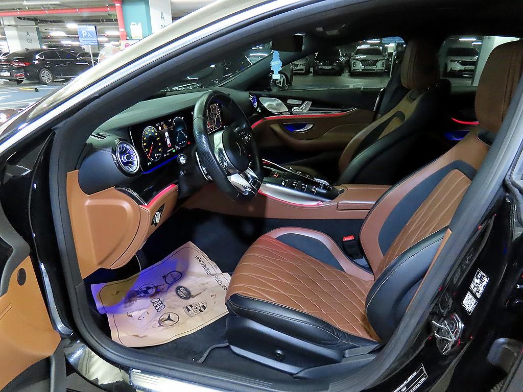 Mercedes Benz AMG GT - Vista 6