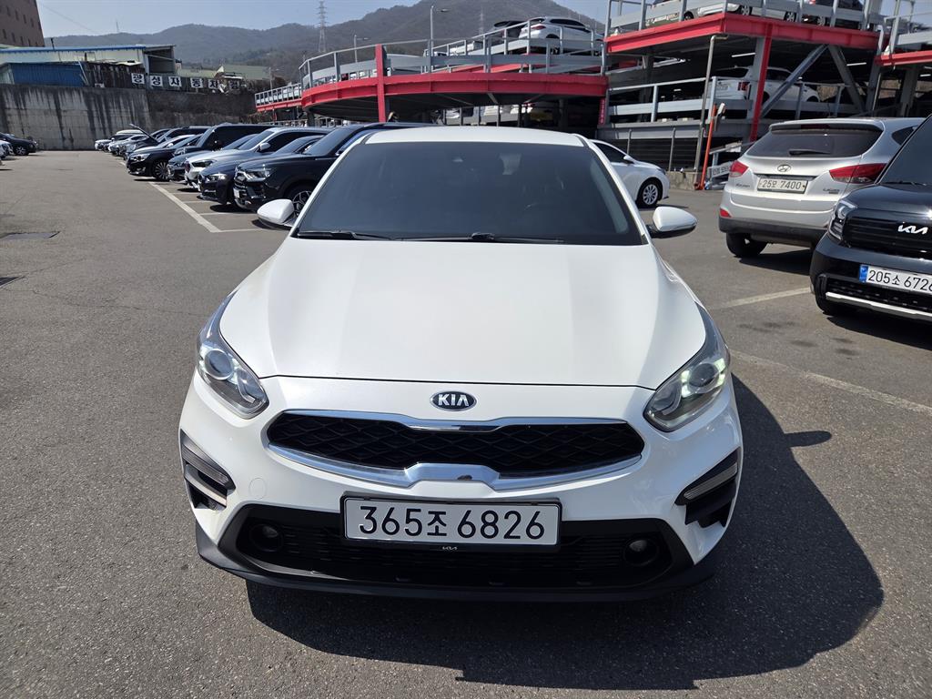 KIA K3 2021 Blanco - Importación desde Corea - HF Imports Iquique - Foto 1